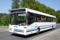 Bus Kaiserslautern / Verkehrsverbund Rhein-Neckar: Mercedes-Benz O 407 (KL-EC 48) von Schary-Reisen GbR, aufgenommen im Mai 2018 im Stadtgebiet von Kaiserslautern.