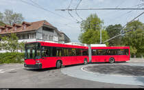 BERNMOBIL Trolley 18 am 23. April 2018 an der Endstation Holligen der Linie 11.