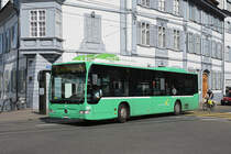 Mercedes Citaro 087, auf der Linie 33, fährt zur Haltestelle Universitätsspital. Die Aufnahme stammt vom 25.05.2018.