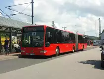 Hier ist der KA SB 580 der Südwestbus auf der SEV Linie R5 nach Pforzheim unterwegs. Gesichtet am 01.06.2018 am Bahnhof Wilferdingen/Singen.