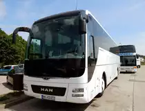 MAN Lions Coach am 15.05.18 auf einer Raststätte in Mecklenburg Vorpommern