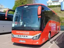 Setra 515 HD von Reisering Hamburg aus Deutschland im Stadthafen Sassnitz am 14.05.2017