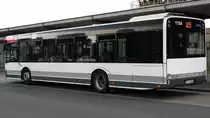Ein Solaris Urbino 12 von der NEW'MöBus mit der Wagennummer 1104  am Mönchengladbacher Flughafen. | Juni 2018