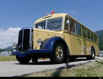 BOGG - Berna Oldtimer unterwegs anlässlich der Tag der offen Tür der BOGG Garage in Wangen bei Olten hier vor der einfahrt zum Betriebsareal in Wangen bei Olten am 30.06.2018