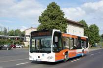 Bus Eisenach / Bus Wartburgkreis: Mercedes-Benz Citaro C2 vom Verkehrsunternehmen Wartburgmobil (VUW), eingesetzt im Stadtverkehr. Aufgenommen am Hauptbahnhof von Eisenach im Juni 2018.