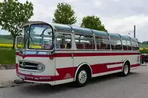 Mercedes-Benz O321  Sonja  mit Vetter-Aufbau, Baujahr 1963, in Neresheim, 10.5.15