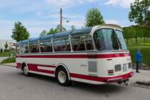 Mercedes-Benz O321  Sonja  mit Vetter-Aufbau, Baujahr 1963, in Neresheim, 10.5.15