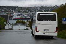 Setra an der Seilbahnstation in Trömso 11.6.18