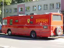 Volvo mit Kiitokori-Aufbau als Wohnbus in Stralsund am 09.07.2017