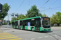 Mercedes Citaro 7017, im Einsatz auf der Linie 6 als Tramersatz, fährt zur Haltestelle Morgartenring. Die Aufnahme stammt vom 20.07.2018.
