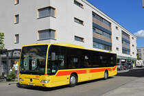Mercedes Citaro 78, auf der Linie 63, verlässt die Haltestelle beim Bahnhof Dornach. Die Aufnahme stammt vom 10.08.2018.