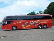 Neoplan Cityliner von H.F. Reisen aus Deutschland im Stadthafen Sassnitz am 17.07.2017