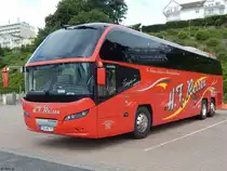 Neoplan Cityliner von H.F. Reisen aus Deutschland im Stadthafen Sassnitz am 17.07.2017
