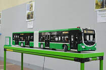 Am 08.09.2018 fand in der HW der Basler Verkehrsbetriebe ein Tag der offenen Tür statt. Dieser Mercedes Citaro wurde von einem Fan mit Legosteinen zusammengebaut. Er hat die komplette Inneneinrichtung, Beleuchtung, die Türen lassen sich elektrisch öffnen und auch die Scheinwerfer leuchten. Ein wunderschönes Modell.