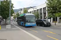 VMCV Nr. 405 (YVanHool New A330 CNG) am 2.9.2018 beim Bhf. Vevey