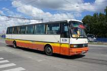 Serbien / Belgrad / Beograd: Setra S 215 H von  El-Tra d.o.o.  aus Belgrad, aufgenommen im Juni 2018 in der Nähe der Haltestelle  Ekonomski fakultet  in Belgrad.