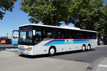 Bus Aschaffenburg / Verkehrsgemeinschaft am Bayerischen Untermain (VAB): Setra S 417 UL der Kahlgrund-Verkehrs-Gesellschaft mbH (KVG), aufgenommen Anfang Juli 2018 am Hauptbahnhof in Aschaffenburg.