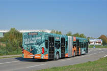 Mercedes Citaro 7052 mit der easy Jet Werbung, auf der Linie 50, durchfährt die Haltestelle Euro Airport Cargo. Die Aufnahme stammt vom 20.09.2018.