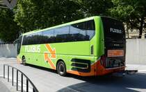 MAN Lions Coach am 23.05.18 am ZOB Berlin.