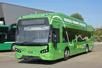 Die BVB Testen einen VDL Citea SLF-120 Elektro Bus. Dieser Bus wird ab dem 15. Oktober auf den Linien 42 und 33 getestet. Hier steht der Bus auf dem Hof der Garage Rankstrasse. Die Aufnahme stammt vom 30.09.2018.