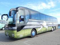 MAN Lion's Coach von Ertl aus Deutschland im Stadthafen Sassnitz am 10.10.2014