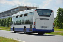 Am 04.06.2016 fährt PM-WP 802 für die ILA 2016 auf der Shuttle Linie  L . Aufgenommen wurde ein Scania OmniLink.