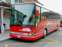 AFA - Setra S 315H Nr.20  BE 26706 bei der Haltestelle vor dem Bahnhof Frutigen am 11.09.2008
