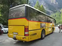 Postauto - Neoplan Transliner an der Seilbahnstation von San Carlo im Bavonatal am 22.9.18 