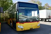 Neuer C2 für PostAuto Sursee am 13.10.18 in Kloten bei Evobus abgestellt.