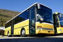 Setra 313 UL ex PostAuto Tessin am 13.10.18 bei Rattin BUS in Biel abgestellt.