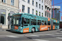 Mercedes Citaro 7052 mit der easy Jet Werbung, auf der Linie 50, verlässt die Endstation am Bahnhof SBB. Die Aufnahme stammt vom 17.09.2018.