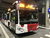 MB C2 GÜ Nr. 166 der TPF am 23.10.18 im Bahnhof Fribourg abgestellt.