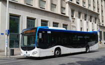 Mercedes Citaro II (DE816LC) auf der Linie 97 nach Canebiere Bourse an der Haltestelle Barbusse Colbert in Marseille, 10.09.2018.