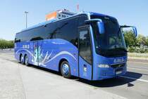 Volvo 9700 von 'EWS Omnibusse' in Berlin -Charlottenburg im Mai 2018.