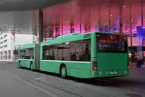 MAN Bus 752 im Einsatz als Tramersatz auf der Linie 6, bedient die Endhaltestelle am Messeplatz. Die Busse ersetzen das Tram, weil die Geleise beim badischen Bahnhof ersetzt werden und die Haltestelle behindertengerecht umgebaut werden. Die Aufnahme stammt vom 19.10.2018.