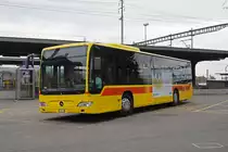 Mercedes Citaro 77, auf der Linie 60, wartet an der Endstation beim Bahnhof Muttenz. Die Aufnahme stammt vom 26.10.2018.