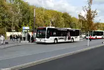 GE-RN 175 am ZOB Buer, Rathaus. Aufgenommen am 28.10.2018 im Einsatz auf der Linie 396 nach Horst, Lucasstraße.