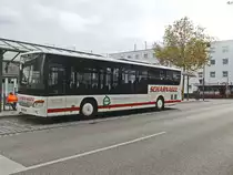 Setra S 415 business der Firma Franz Scharnagel aus Feuchtwangen am Bahnhof Ansbach für den Verkehrsverbund Großraum Nürnberg am 02. November. 