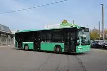 Mercedes Citaro 808, auf der Linie 33, steht auf dem Hof der Garage Rankstrasse und wartet die Ausfahrzeit ab. Die Aufnahme stammt vom 09.11.2018.