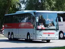 Mercedes Tourismo von Schubert Touristik aus Deutschland in Stralsund am 21.07.2017