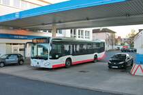VGO/Balser Reisen Mercedes Benz Citaro 2 am 17.11.18 in Bad Vilbel an einer Tankstelle