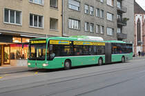 Mercedes Citaro 717, auf der Linie 34, bedient die Haltestelle Universitätsspital. Die Aufnahme stammt vom 15.11.2018.