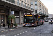 563 (BR 719 VN) an der Haltestelle Muséum auf der Linie 4 nach Hôpital Estuaire.

Aufgenommen am 12.11.2018