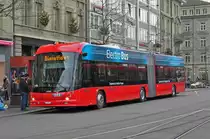 Hess elektro Bus 203 wartet als Dienstfahrt bei der Haltestelle beim Bahnhof Bern. Die Aufnahme stammt vom 19.12.2018.