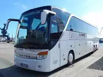 Setra 417 HDH von Bohr aus Deutschland im Stadthafen Sasnitz am 03.04.2015