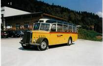 Aus dem Archiv: Funi-Car, Biel BE 412'845 Saurer/FHS (ex P 23'157) am 12. September 1999 La Crois�e oberhalb Neuenburg