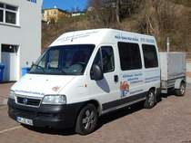 Fiat Ducato von Eduard Schrainer mit Anhänger im Stadthafen Sassnitz am 05.04.2015