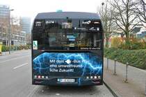 VGF/ICB Solaris Urbino 12 Electric Wagen 233 am 27.12.18 auf der Linie 75