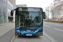 VGF/ICB Solaris Urbino 12 Electric Wagen 233 am 27.12.18 auf der Linie 75