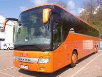 Setra 417 GT-HD von Palm aus Deutschland im Stadthafen Sassnitz am 02.05.2015